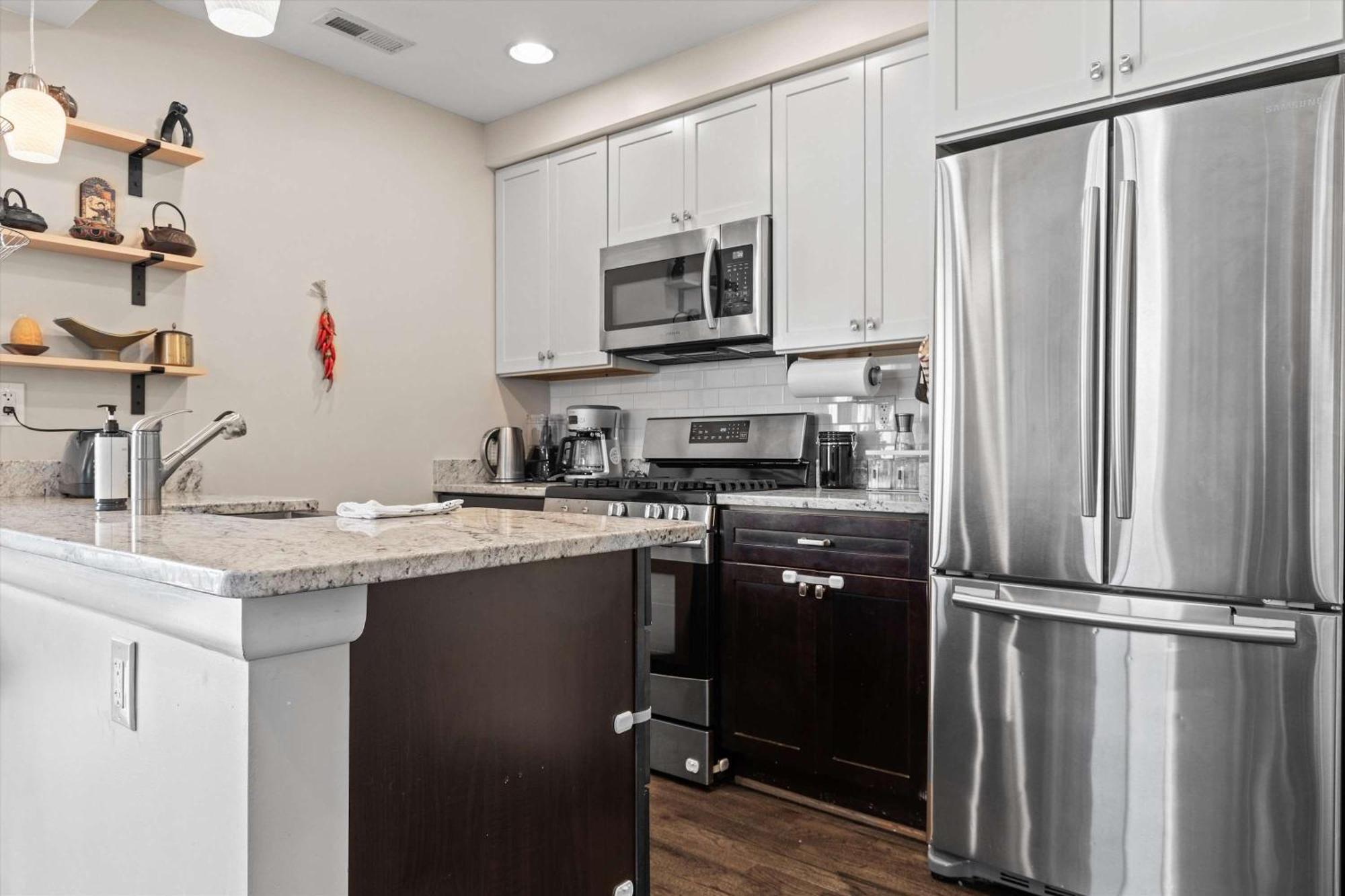 Holiday home Entire 3-br Row House In Peaceful Kingman Park Dc